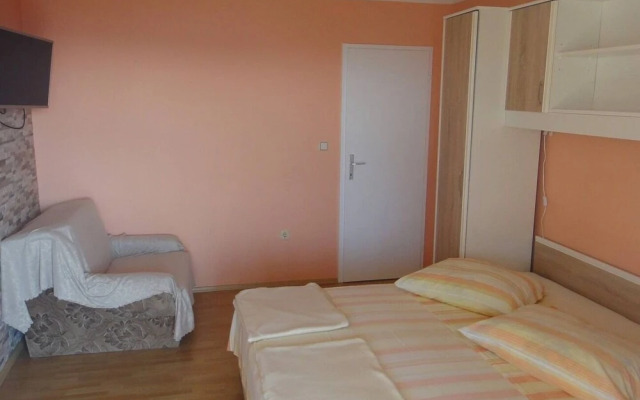 Antonio - 15m From sea - SA3