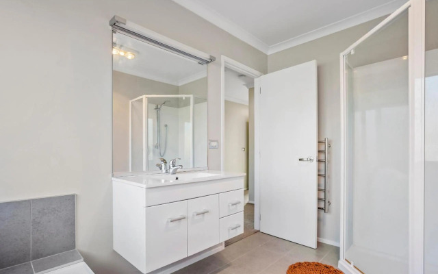 Waihi Beach Bliss - Waihi Beach Holiday Home