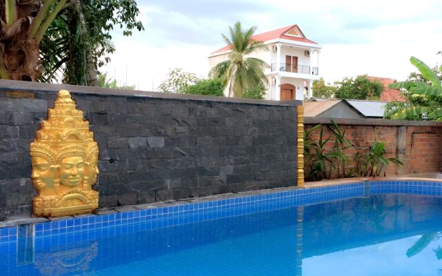The Cashew Nut Guesthouse