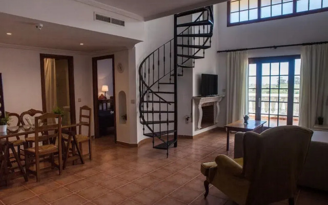 Apartamentos Turísticos Bahía Sur