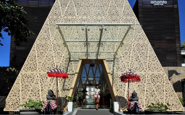 Ananta Legian Hotel