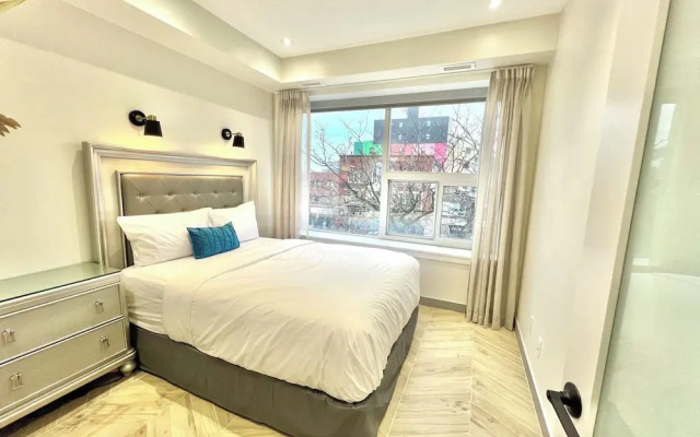 Toronto Rooms and Suites