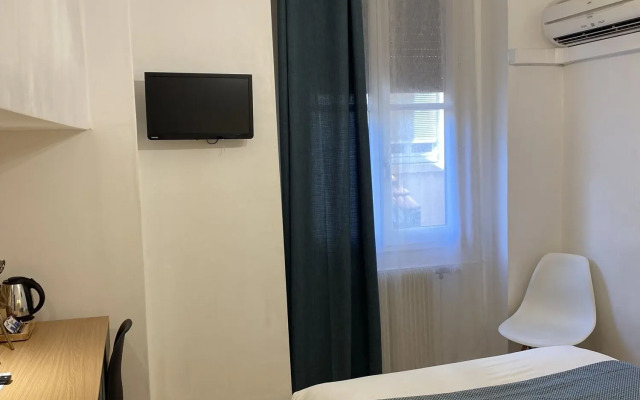 Lyo Hôtel