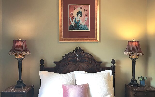 The Empyre Boutique Hotel