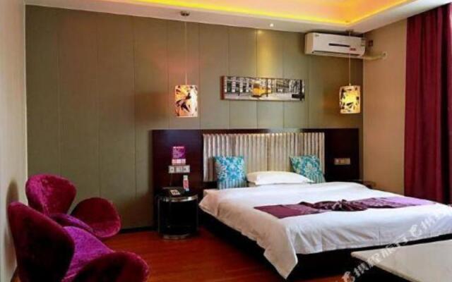 Youcheng Hotel (Hezhou Fu'anju Branch)