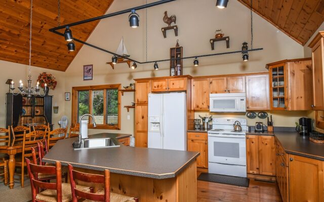 Mountain Perch 4 Bedroom House