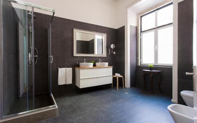 Sao Pedro de Alcantara 63 by Central Hill Apartments