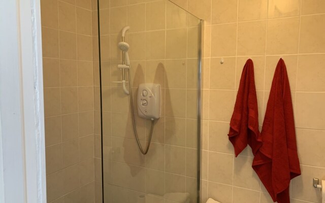 Private Central Apartment Near Kilcullen