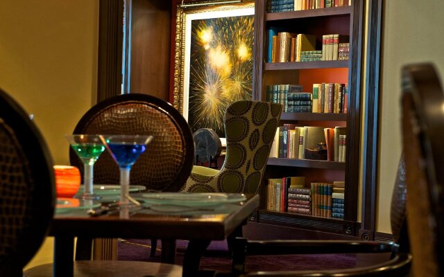 The Churchill Hotel near Embassy Row