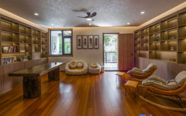 Xi'an Baishiyunju Homestay (Qinling Wildlife Park Branch)
