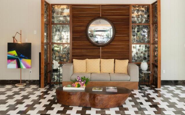 Thompson Playa Del Carmen Beach House