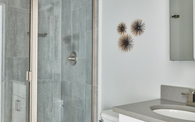 Bi-level 1br In Downtown Crossing By Sonder