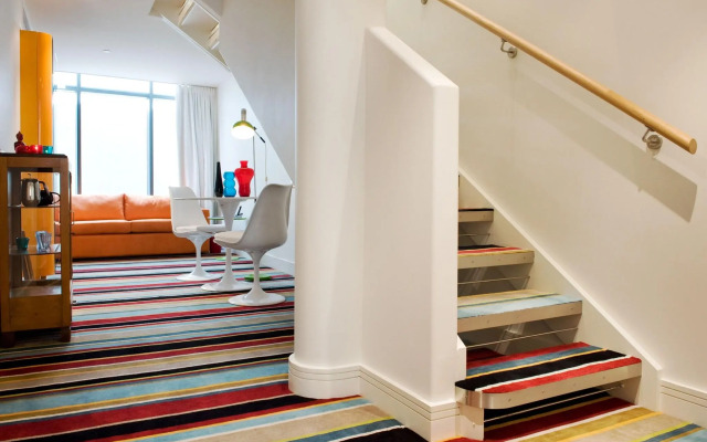 Hotel DeBrett