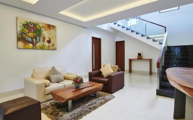 Permai 7b Villa 4 bedroom with a private pool
