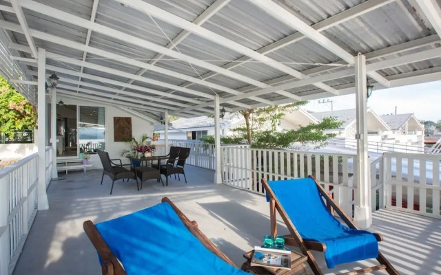 Sam-Kah Seaside Studio 1