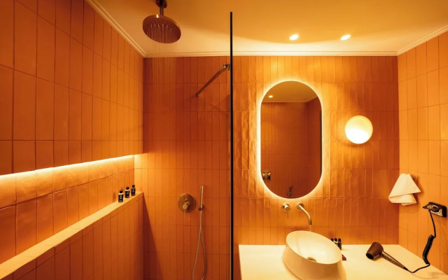 Whisper Athens Suites.