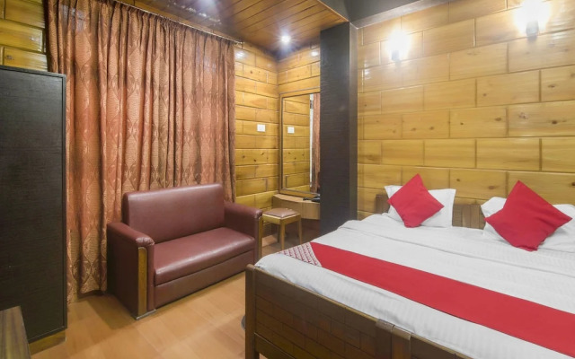 Oyo 14874 Live Inn Guest House