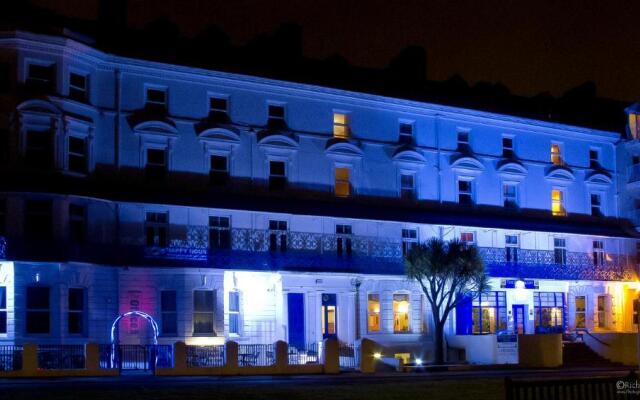 OYO The Southcliff Hotel