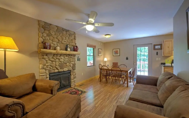 Black Bear Cabin - 2 Br Cabin