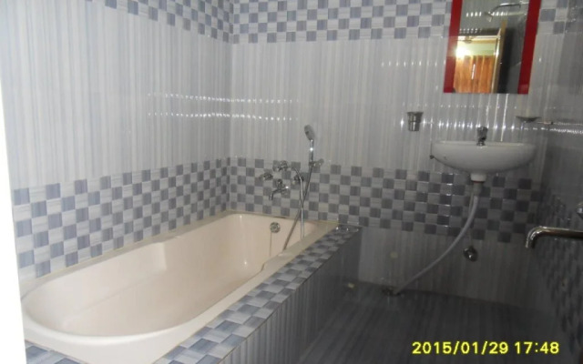 Shanti Guest House