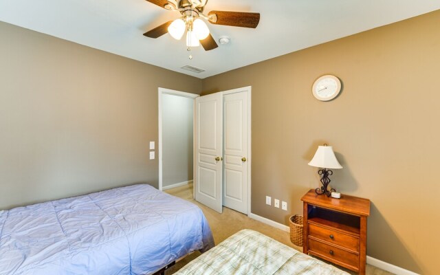 Charlotte Vacation Rental w/ 2 Living Areas!