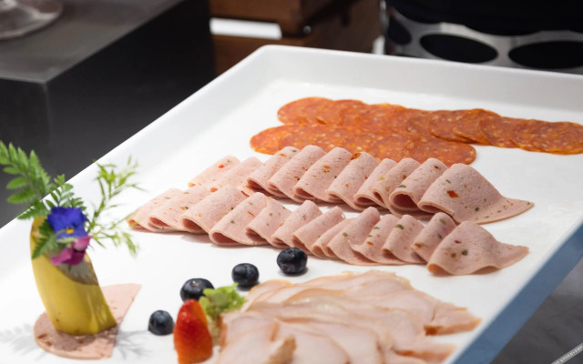 Hampton by Hilton Shanghai Hongqiao Jiuting S&T Innovation Valley
