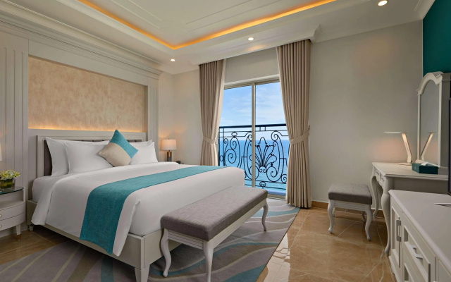 Skylight Hotel – Guest Rooms – Nha Trang
