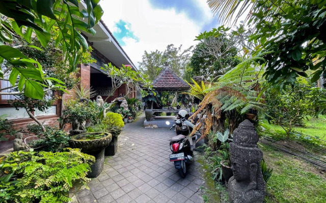 Men Bebas Homestay near Ubud Mitra RedDoorz