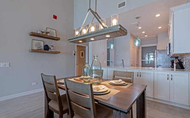 Harbor Villa Club 308