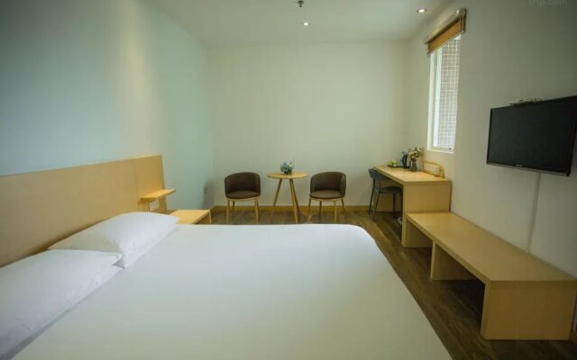 Motel 168 (Rudong Administrative Center)