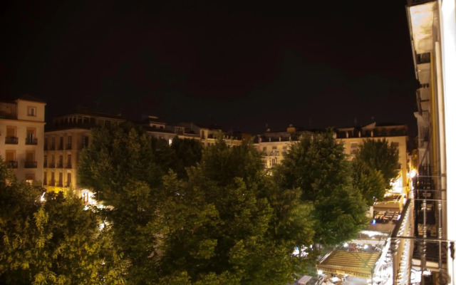Khu Hotel