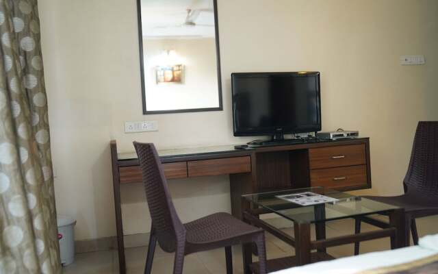 Iris Hotel