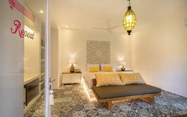 PinkPrivate Sanur - for Cool Adults Only