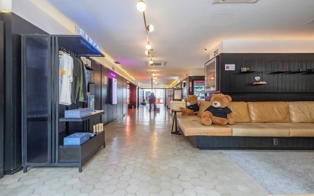 hotelImage