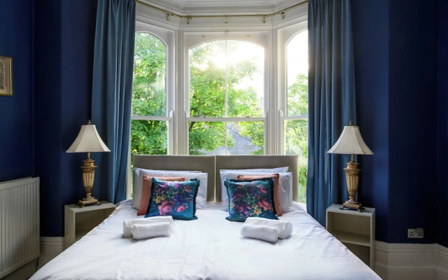 Buxton Bliss - Spacious 5 Bedroom House