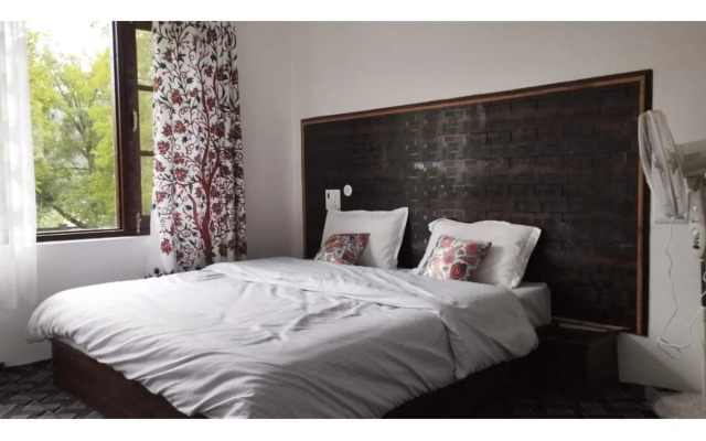 Zebrina Guest House