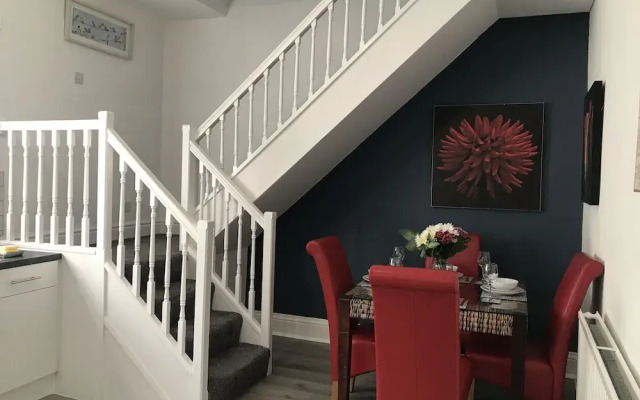 Stylish 3-bed Preston Home for Relaxing Comfy Stay