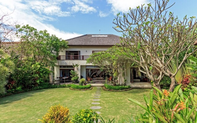Villa Kaira