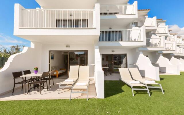 Apartamentos Playas Cas Saboners