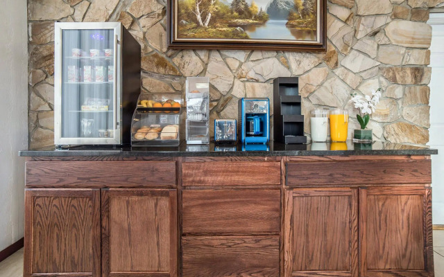 Motel 6 Hermison, OR - Umatila