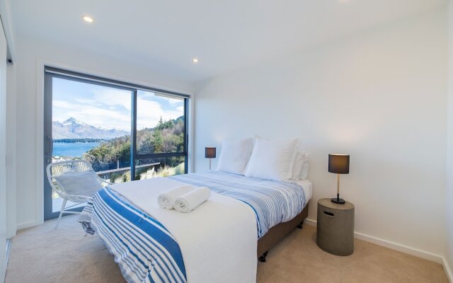 Bluewater Queenstown - Stunning Lake Views