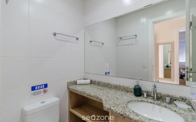 Apt w/ Side sea View, Seaside Condominium Rap0306