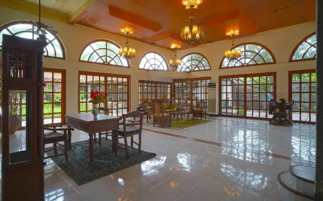 Star Cove Bed And Breakfast by OYO Rooms