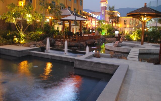 Fuzhou Chuanjie Hotspring and Golf Club Hotel