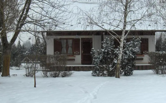 Magyar Kozut Vendeghazak