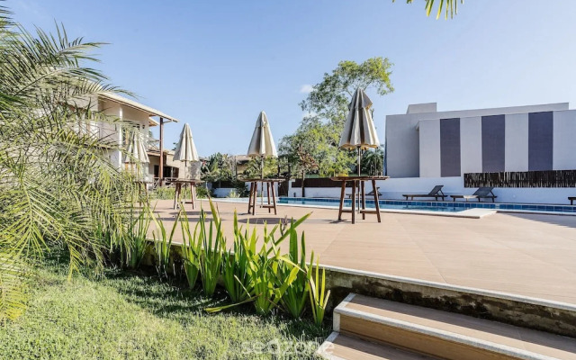 House With a Pool 5 Minutes From the Beach Cmv004