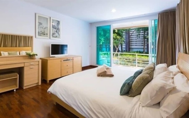 Baan San Ploen Condominium by Renvio