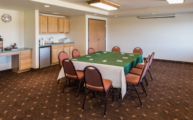AmericInn Lodge & Suites Belle Fourche