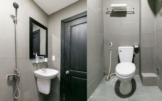 Oyo 497 Hoang Gia Hotel – Bathroom – Ho Chi Minh City