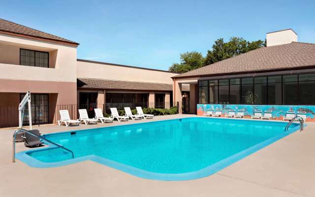 Comfort Inn & Suites Prince George - Fort Gregg